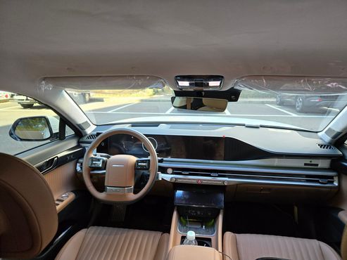Hyundai Grandeur Calligraphy — пробег 7 000 км — фото 3 из 5