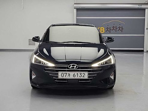 Hyundai AVANTE 1.6 Smart — пробег 67 322 км — фото 2 из 5