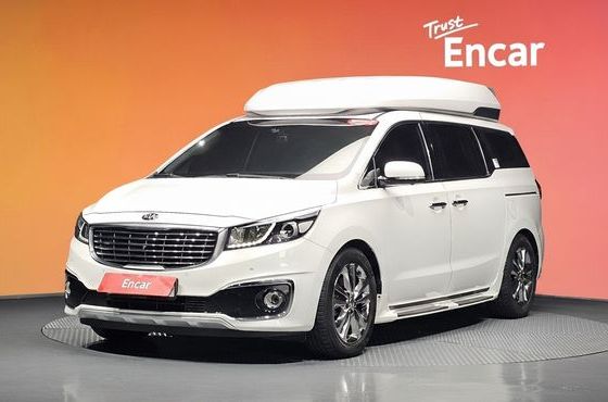 Kia Carnival 7-seater Hi-limousine President — пробег 100 533 км — фото 1 из 5