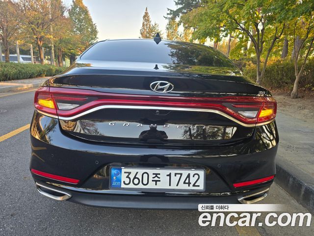 Hyundai Grandeur 2.4 Premium Special — пробег 138 664 км — фото 5 из 5