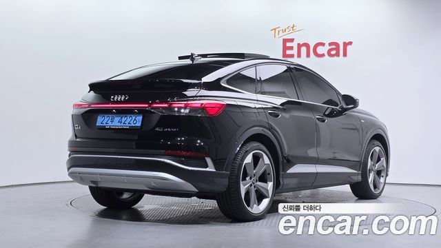 Audi Q4 e-tron 45 Premium Sportback — пробег 1 479 км — фото 2 из 5