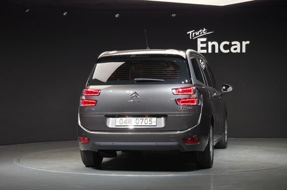 Citroen-DS C4 Picasso 1.6 B-HDI Intensive — пробег 70 146 км — фото 4 из 5