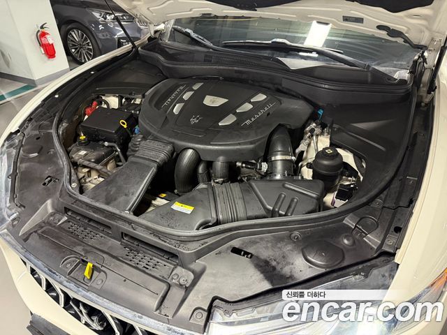 Maserati Levante 3.0 Diesel AWD Premium — пробег 109 682 км — фото 5 из 5