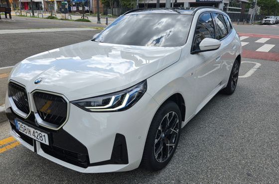 BMW X3 xDrive 20 M Sport — пробег 500 км — фото 3 из 5