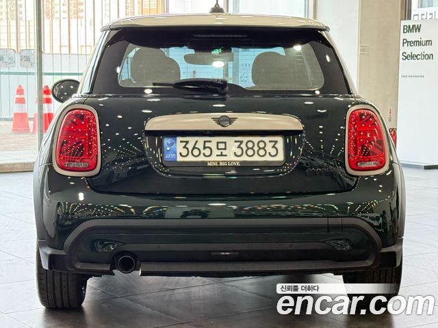 Mini Cooper Classic Third Generation — пробег 57 980 км — фото 4 из 5