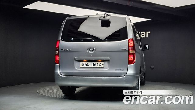 Hyundai Starex 5-Seater VAN Smart — пробег 121 760 км — фото 4 из 5