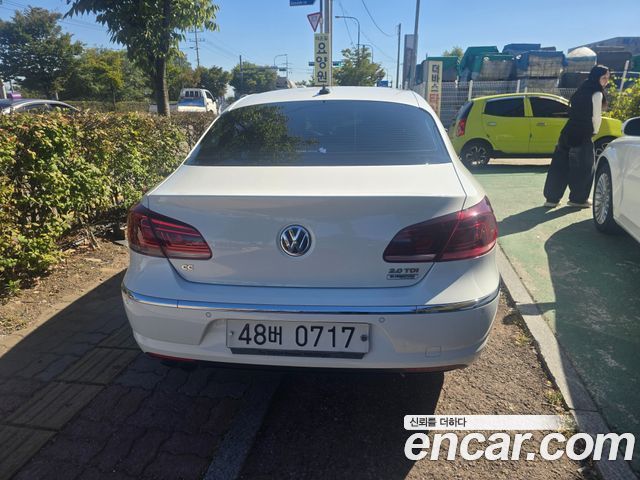 Volkswagen CC 2.0 TDI BlueMotion — пробег 140 555 км — фото 4 из 5