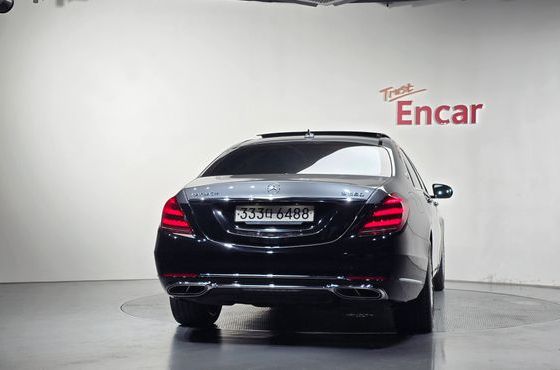 Mercedes-Benz S-Class Maybach S560 4MATIC — пробег 79 661 км — фото 4 из 5