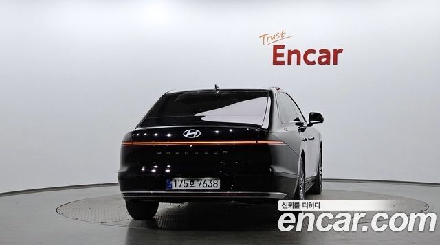 Hyundai Grandeur из Кореи Encar
