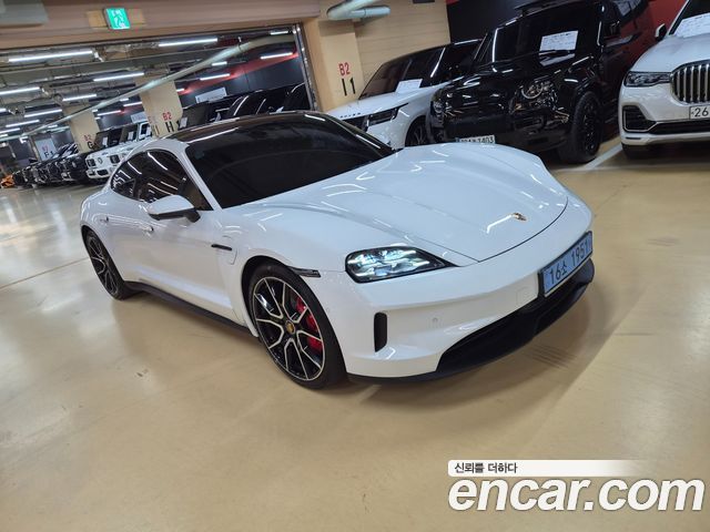 Porsche Taycan из Кореи Encar