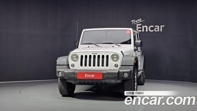 Jeep Wrangler 2.8 Diesel Rubicon 4Door — пробег 98 800 км — фото 3 из 5
