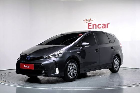 Toyota Prius 1.8 — пробег 21 186 км — фото 1 из 5