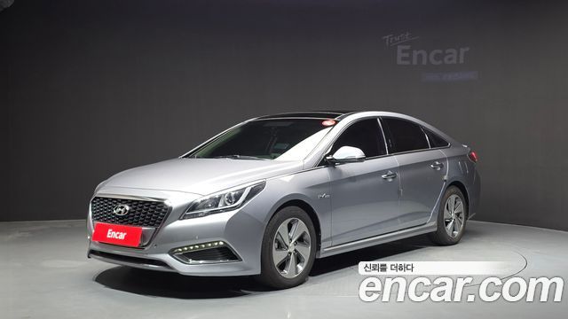 Hyundai Sonata 2.0 HEV Premium — пробег 175 242 км — фото 1 из 5