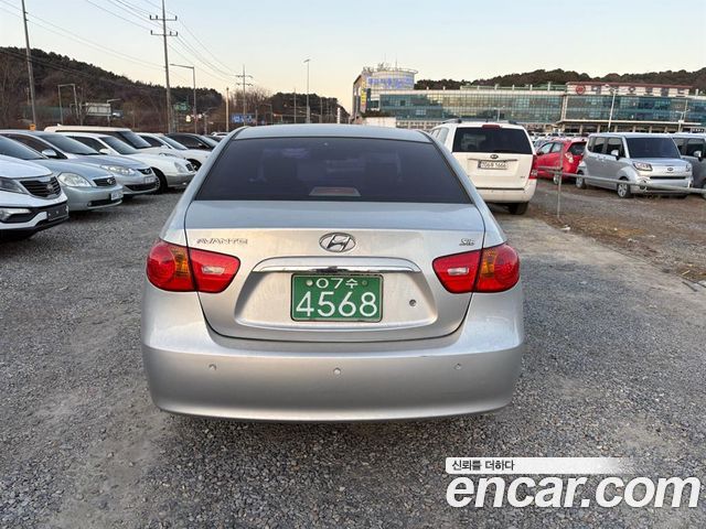 Hyundai AVANTE 1.6 VVT S16 LUXURY — пробег 150 608 км — фото 4 из 5