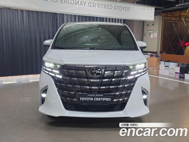 Toyota Alphard 2.5 HEV Premium AWD — пробег 2 403 км — фото 3 из 5