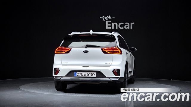 Kia Niro 1.6 HEV Noblesse Special — пробег 138 680 км — фото 4 из 5