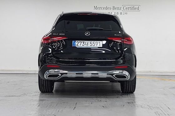 Mercedes-Benz GLC-Class GLC300 4MATIC AMG Line — пробег 4 348 км — фото 4 из 5