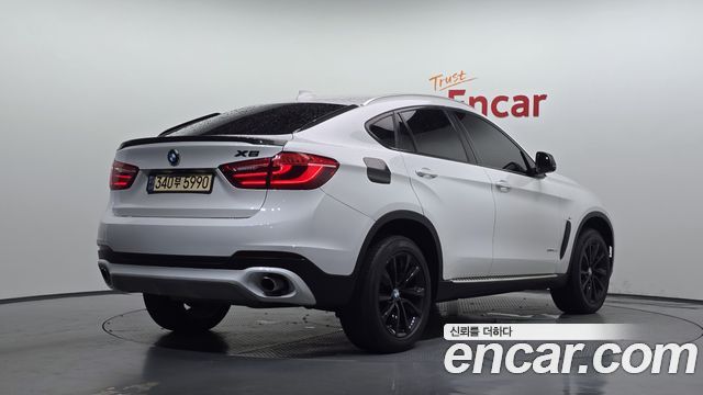 BMW X6 xDrive 30d — пробег 114 689 км — фото 2 из 5