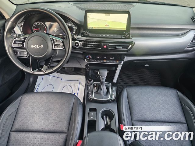 Kia Seltos из Кореи Encar