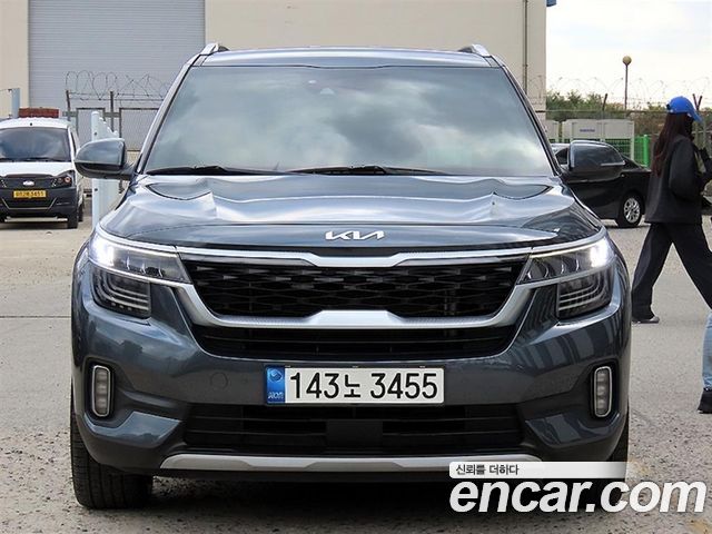 Kia Seltos из Кореи Encar