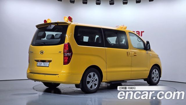 Hyundai Starex School Bus — пробег 75 766 км — фото 2 из 5