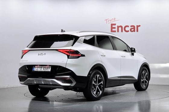 Kia Sportage Signature 2WD — пробег 14 999 км — фото 2 из 5