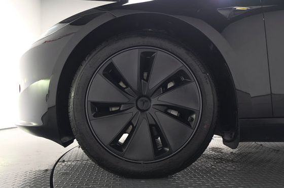 Tesla Model 3 RWD — пробег 6 543 км — фото 5 из 5