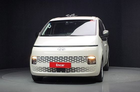 Hyundai Staria Cargo 5-Seater Smart — пробег 35 184 км — фото 3 из 5