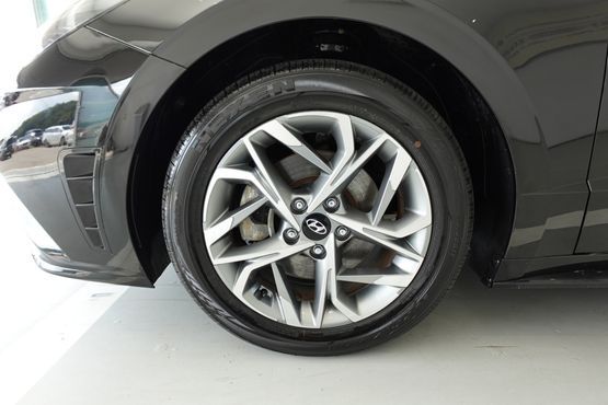 Hyundai Sonata 2.0 Modern — пробег 26 800 км — фото 5 из 5