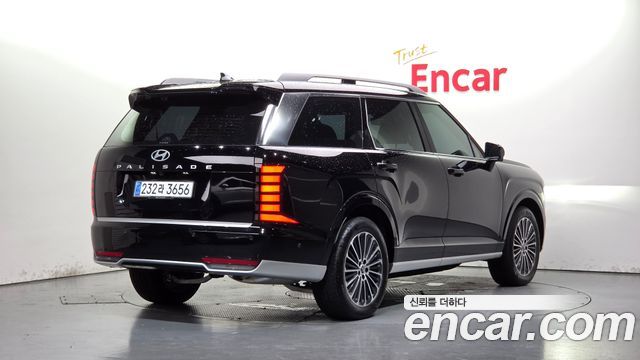 Hyundai Palisade HEV 2.5T 2WD 7-Seater Calligraphy — пробег 16 636 км — фото 2 из 5