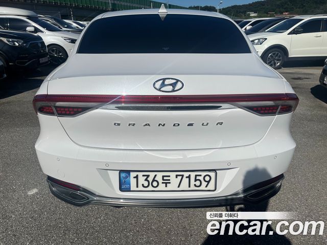 Hyundai Grandeur из Кореи Encar