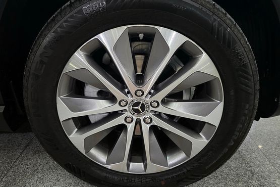 Mercedes-Benz GLE-Class GLE300d 4MATIC — пробег 100 000 км — фото 5 из 5