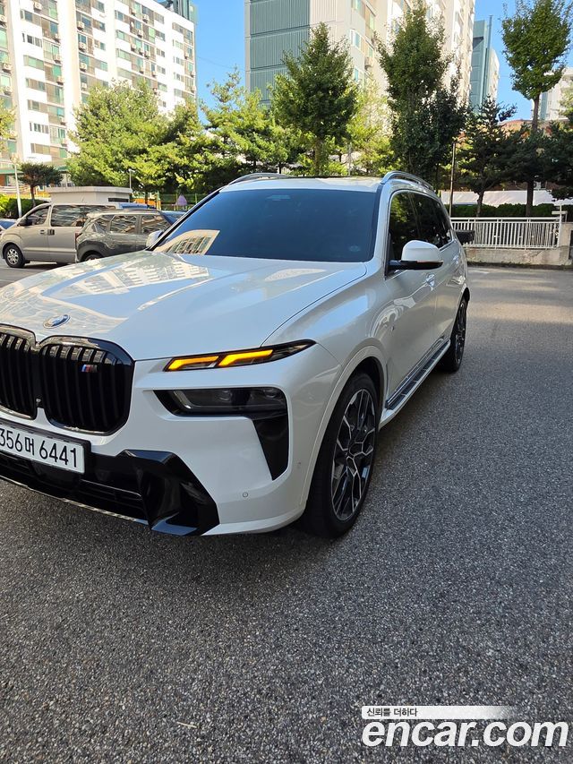 BMW X7 xDrive 40i M Sport 6STR — пробег 26 362 км — фото 1 из 5