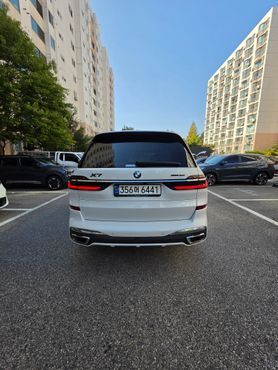BMW X7 xDrive 40i M Sport 6STR — пробег 26 362 км — фото 4 из 5