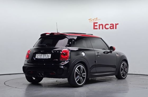 Mini Cooper JCW 3rd Generation — пробег 66 426 км — фото 2 из 5