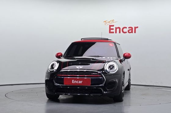 Mini Cooper JCW 3rd Generation — пробег 66 426 км — фото 3 из 5