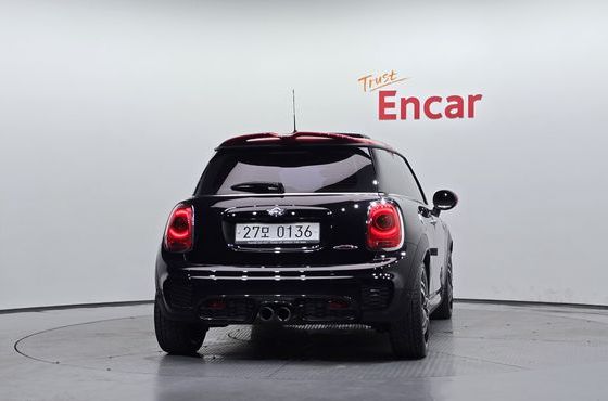 Mini Cooper JCW 3rd Generation — пробег 66 426 км — фото 4 из 5