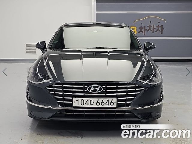 Hyundai Sonata Premium — пробег 117 084 км — фото 2 из 5