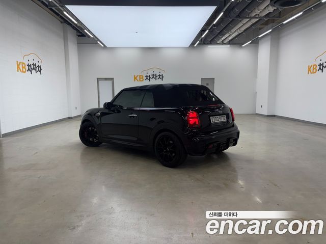 Mini Cooper Convertible JCW 3rd — пробег 67 321 км — фото 4 из 5