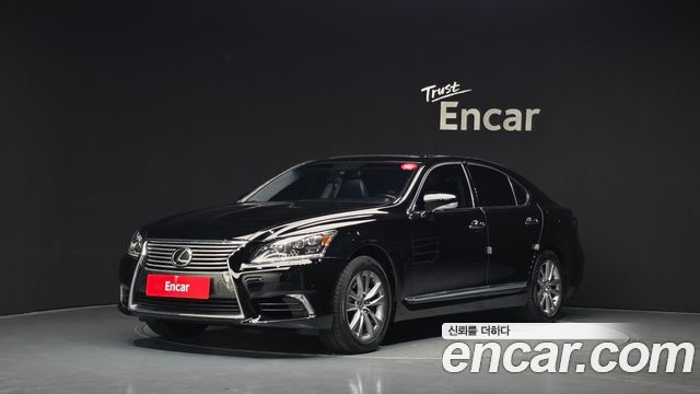 Lexus LS AWD XF40 — пробег 159 124 км — фото 1 из 5