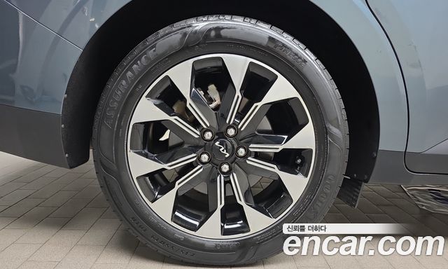 Kia Carnival Diesel 9-Seater Prestige — пробег 100 025 км — фото 5 из 5