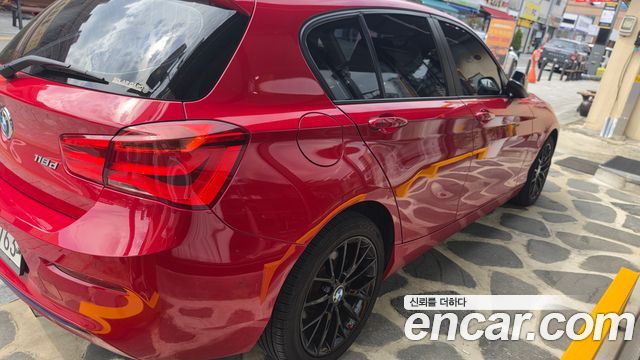 BMW 1-Series 118d Sport 5Door — пробег 90 000 км — фото 2 из 5