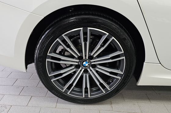 BMW 3-Series 320d M Sport — пробег 56 289 км — фото 5 из 5