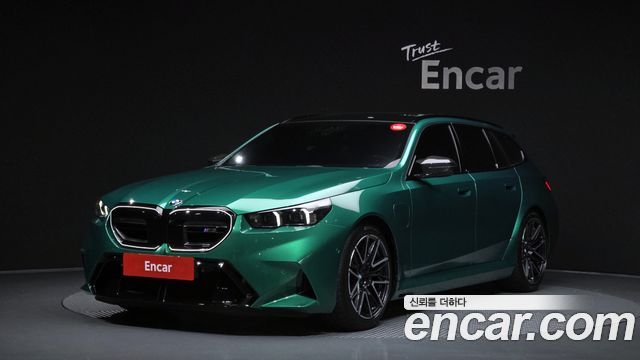 BMW M5 M5 Touring — пробег 5 031 км — фото 1 из 5