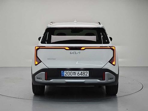 Kia Seltos Gasoline 1.6T 2WD Signature — пробег 6 500 км — фото 3 из 5