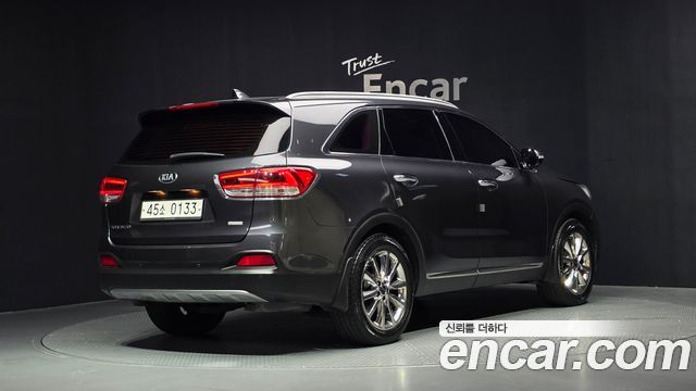 Kia Sorento Diesel 2.0 2WD Noblesse Special — пробег 186 342 км — фото 2 из 5