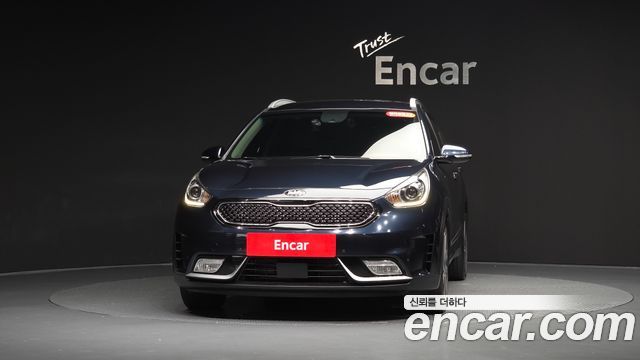 Kia Niro Noblesse — пробег 190 560 км — фото 3 из 5