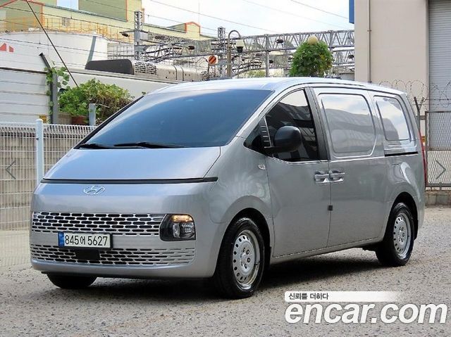 Hyundai Staria Cargo 3-Seater Smart — пробег 206 475 км — фото 1 из 5