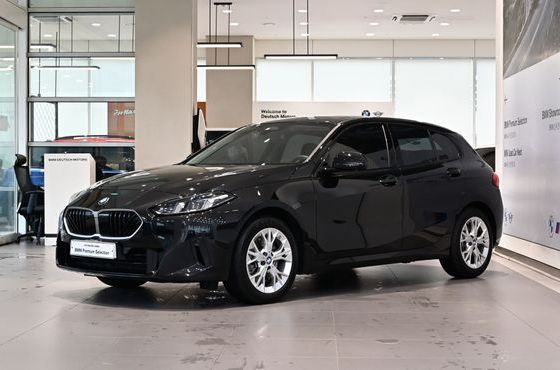 BMW 1-Series 120 — пробег 4 543 км — фото 1 из 5