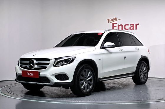 Mercedes-Benz GLC-Class GLC350e 4MATIC — пробег 110 959 км — фото 1 из 5